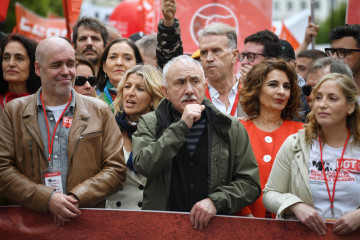 EuropaPress 5930292 primera fila secretario general ccoo unai sordo secretario general ugt pepe