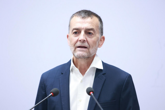 Archivo - El coordinador federal de Izquierda Unida, Antonio Maíllo, durante la rueda de prensa