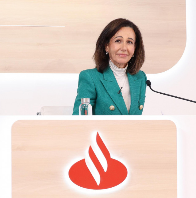 Archivo - La presidenta del Banco Santander, Ana Botín