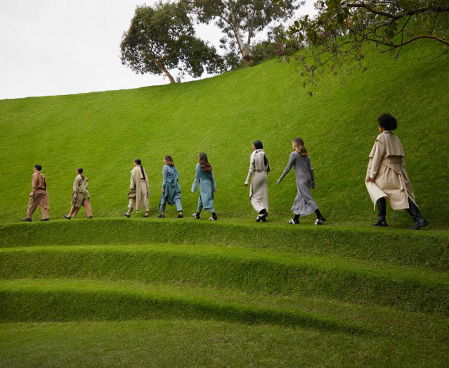 Archivo - Desfile de Adolfo Domínguez