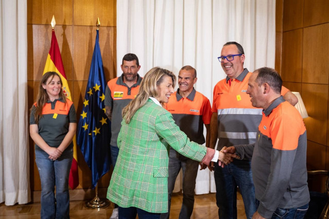 Díaz acusa a Bridgestone de hacer un ERE a pesa de tener 