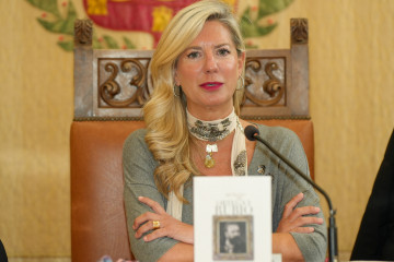 La concejala de Cultura del Ayuntamiento de Valladolid, Irene Carvajal, durante la presentación de un libro sobre el historiador Javier Ortega y Rubio.