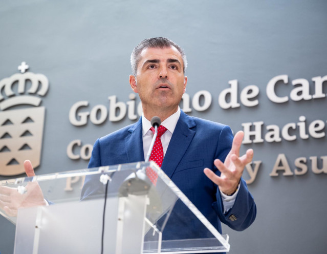 Archivo - El vicepresidente de Canarias, Manuel Domínguez
