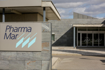 Archivo - Entrada a la sede de PharmaMar