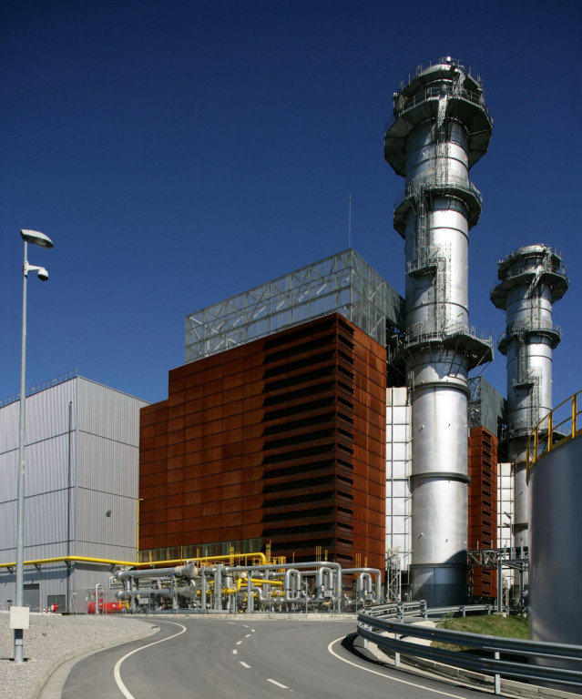 Archivo - Central de ciclo combinado de gas natural