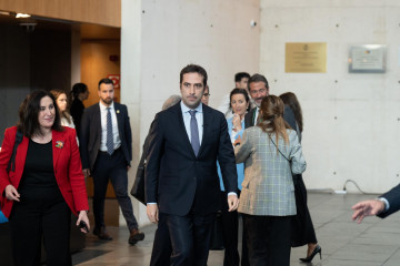 El ministro de Economía, Comercio y Empresa, Carlos Cuerpo, a su llegada a la 40 Reunió Cercle d'Economia, en el Palau de Congresos de Cataluña, a 6 de mayo de 2025, en Madrid (España).