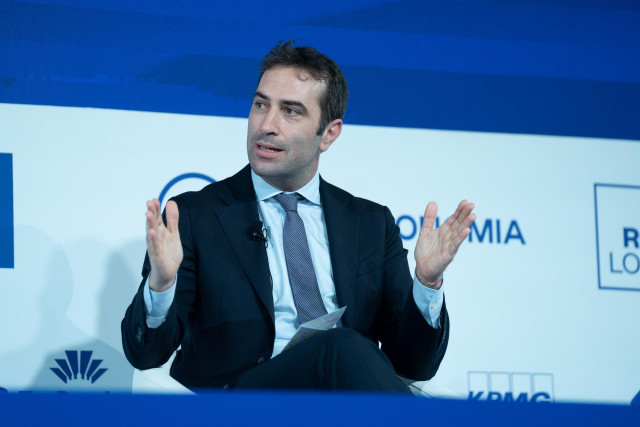 El ministro de Economía, Comercio y Empresa, Carlos Cuerpo, interviene durante la 40 Reunió Cercle d'Economia, en el Palau de Congresos de Cataluña, a 6 de mayo de 2025, en Madrid (España). La edición de este año se celebra entre ayer y mañana, 7 de mayo,