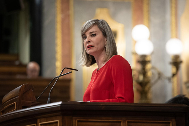 Archivo - La portavoz de Sumar en el Congreso, Verónica Martínez Barbero, interviene durante una sesión plenaria en el Congreso de los Diputados, a 18 de marzo de 2025, en Madrid (España).