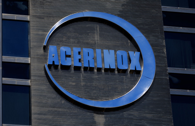 Archivo - Fachada del edificio de Acerinox, en Madrid (España).
