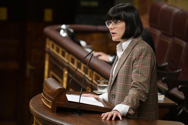 Archivo - La diputada de Sumar En Comú Podem, Julia Boada, durante una sesión plenaria, en el Congreso de los Diputados, a 19 de marzo de 2024, en Madrid (España).