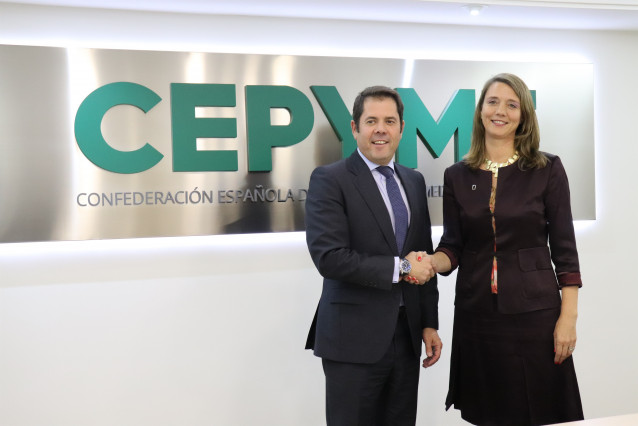 Archivo - El presidente de Cepyme y candidato a la reelección, Gerardo Cuerva, y la presidenta de CEOE-Cepyme Valladolid y candidata a presidir Cepyme, Ángela de Miguel.