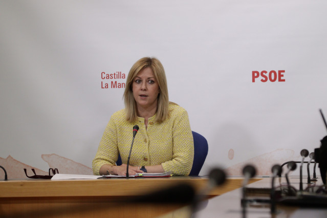 La portavoz del grupo socialista en las Cortes de Castilla-La Mancha, Ana Isabel Abengózar