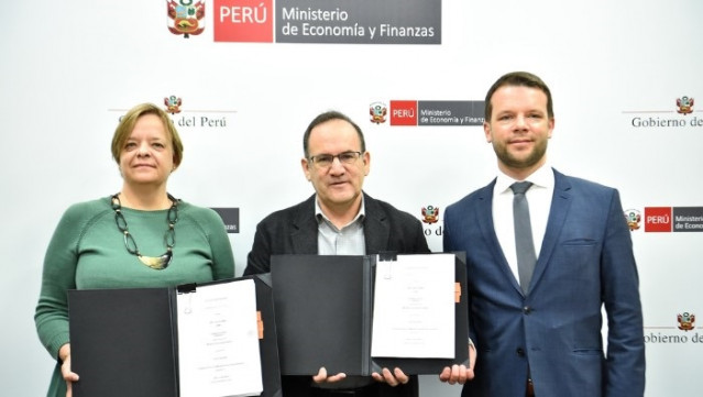 Perú y el KfW suscriben un préstamo por 40 millones de euros para impulsar el transporte urbano sostenible