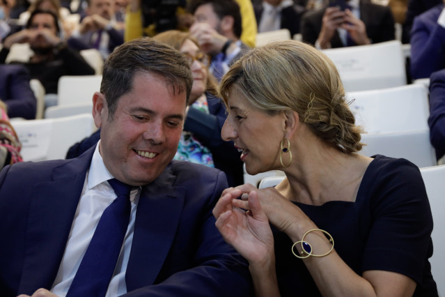 Archivo - El presidente de Cepyme y vicepresidente de la CEOE, Gerardo Cuerva y la vicepresidenta segunda del Gobierno y ministra de Trabajo y Economía Social, Yolanda Díaz.
