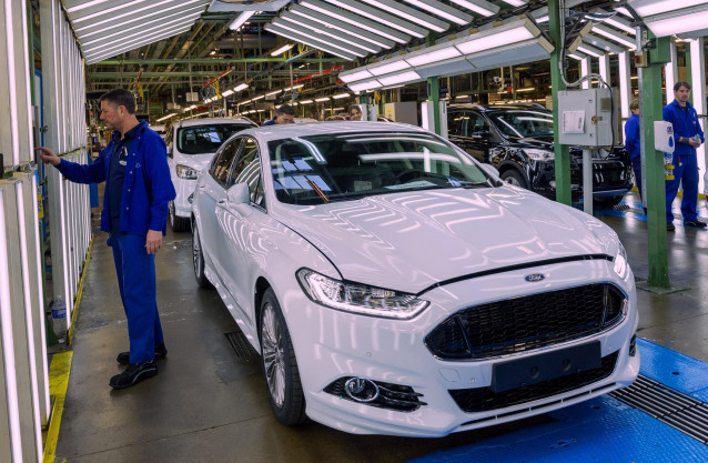 Archivo - Los empleados de Ford en Alemania comienzan una huelga de dos días como rechazo al plan de recortes.