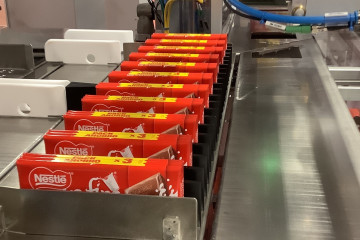Nestlé invierte casi 5,5 millones de euros en La Penilla para mejorar el sistema de envasado y reducir plástico