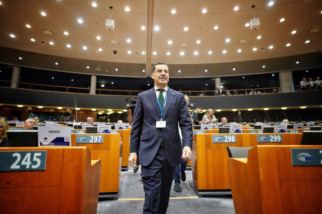 El presidente de la Junta de Andalucía, Juanma Moreno, en el Comité de las Regiones.