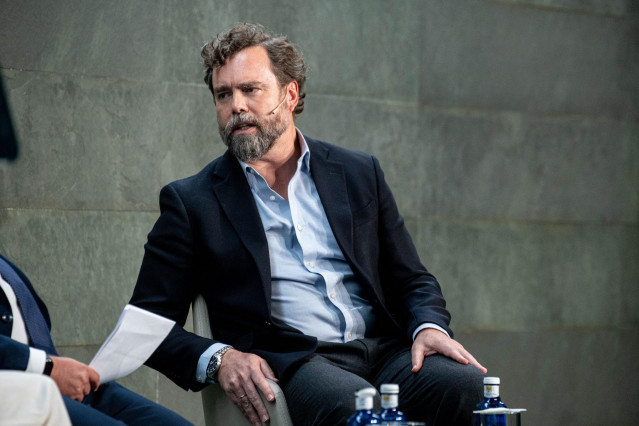 El exportavoz de Vox en el Congreso Iván Espinosa de los Monteros durante la presentación de su libro ‘España tiene solución’, en la Fundación Rafael del Pino, a 14 de mayo de 2025, en Madrid (España).