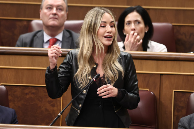 Archivo - La diputada del PP Noelia Núñez interviene durante una sesión de control al Gobierno, en el Congreso de los Diputados, a 19 de marzo de 2025, en Madrid (España).