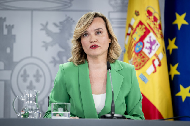 La ministra de Educación, FP y Deportes y portavoz del Gobierno, Pilar Alegría, durante una rueda de prensa tras la reunión del Consejo de Ministros, a 20 de mayo de 2025, en Madrid (España).