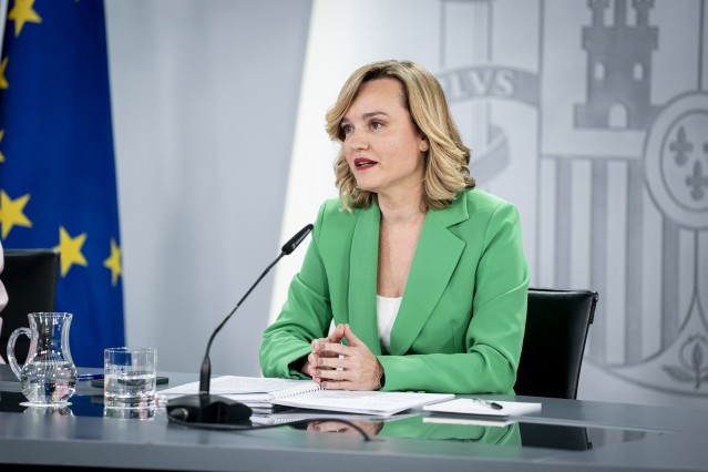 La ministra de Educación, FP y Deportes y portavoz del Gobierno, Pilar Alegría, durante una rueda de prensa tras la reunión del Consejo de Ministros, a 20 de mayo de 2025, en Madrid (España).