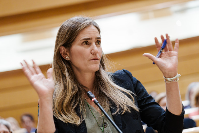 La vicepresidenta tercera y ministra para la Transición Ecológica, Sara Aagesen, durante una sesión de control al Gobierno, en el Senado, a 20 de mayo de 2025, en Madrid (España)