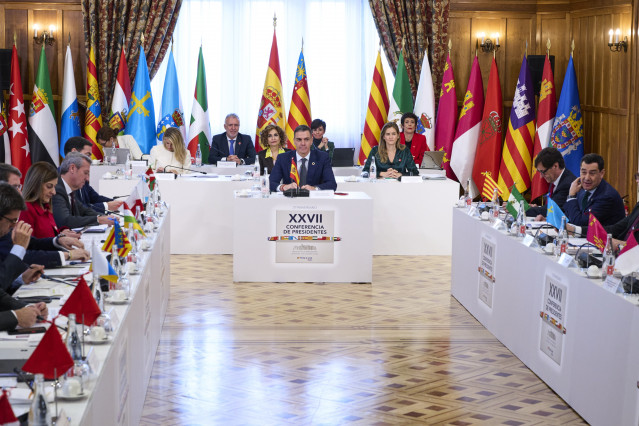 Archivo - El presidente del Gobierno, Pedro Sánchez, durante la XXVII Conferencia de Presidentes, en el Palacio de la Magdalena, a 13 de diciembre de 2024, en Santander, Cantabria (España).