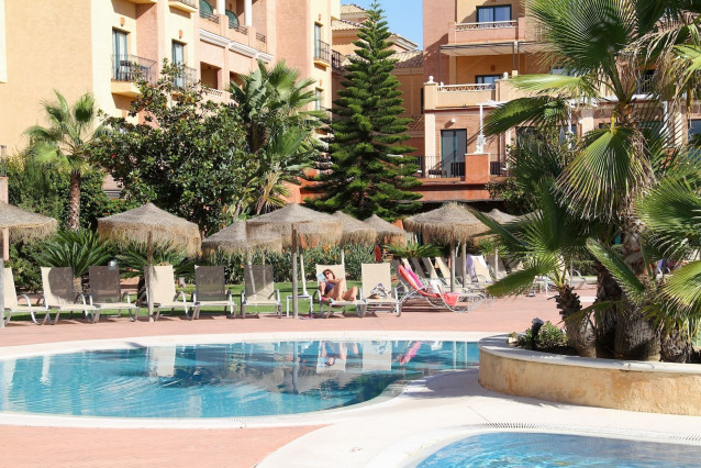 Archivo - Hotel con piscina en Huelva.