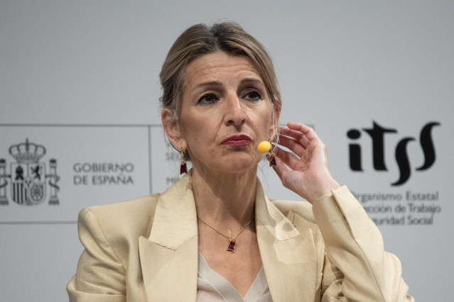 La vicepresidenta segunda y ministra de Trabajo y Economía Social, Yolanda Díaz, participa en el acto  