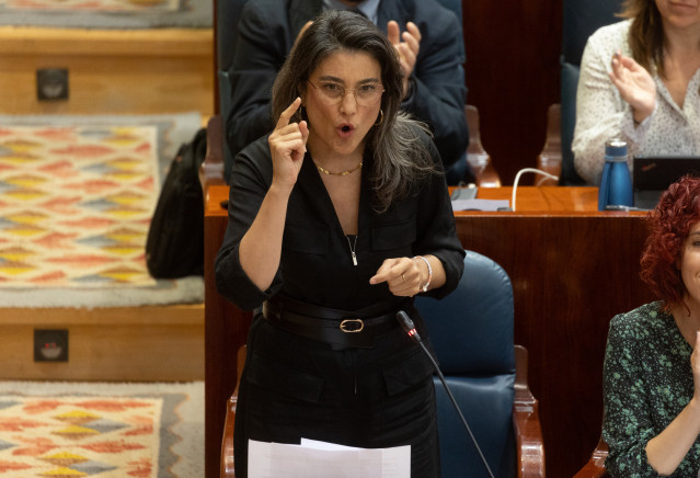 Archivo - La portavoz de Más Madrid en la Asamblea, Manuela Bergerot, interviene durante un pleno en la Asamblea de Madrid.