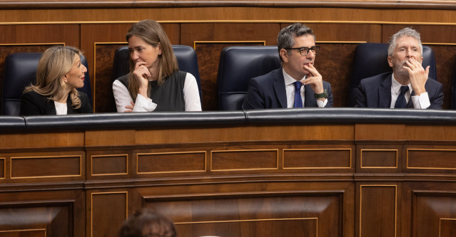 Archivo - La vicepresidenta segunda, Yolanda Díaz; la vicepresidenta tercera, Sara Aagesen y el ministro de la Presidencia, Relaciones con las Cortes y Justicia, Félix Bolaños, a 12 de marzo de 2025, en Madrid (España).