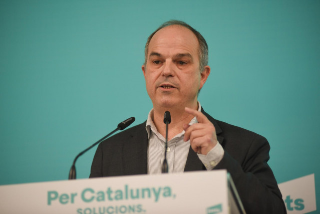Archivo - El secretario general de Junts, Jordi Turull, durante una rueda de prensa, a 4 de marzo de 2024, en Barcelona, Catalunya (España).