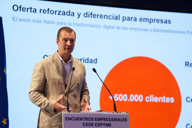 El CEO de Yoigo,, Meinrad Spenger, durante un encuentro empresarial CEOE-CEPYME, en la sede de la CEOE, a 28 de mayo de 2025, en Madrid (España). La jornada se desarrolla bajo el título: 'Telecomunicaciones y empresas: impulsando el crecimiento en la era