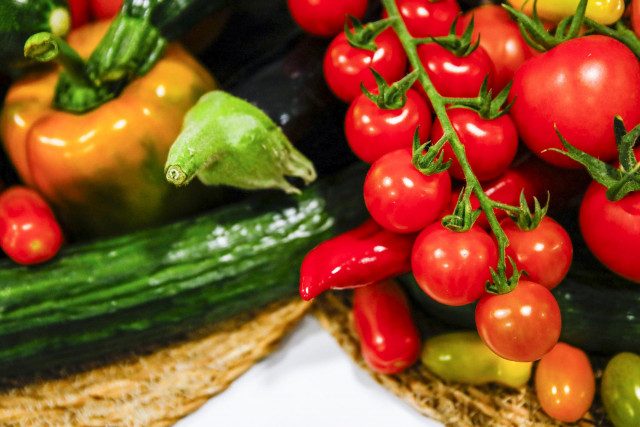 Archivo - Frutas y hortalizas (recurso)