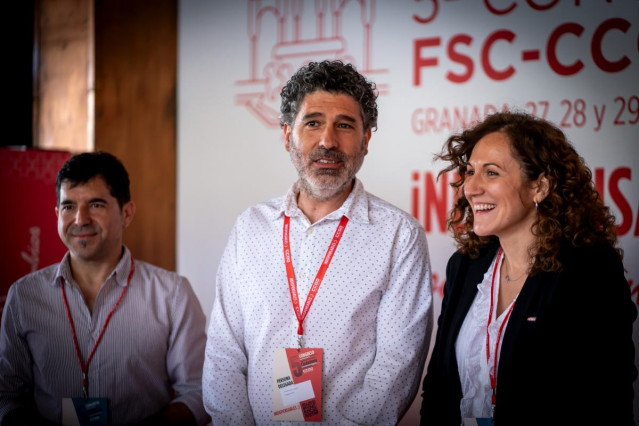 De izquierda a derecha, Daniel Mesa, Lucho Palazzo y Nuria López, de CCOO.
