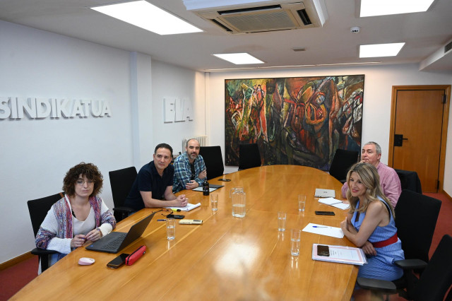 Reunión de ELA con la vicepresidenta Yolanda Díaz
