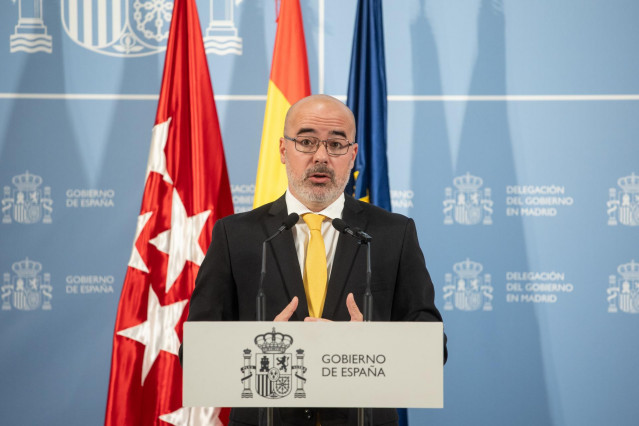 El delegado del Gobierno en la Comunidad de Madrid, Francisco Martín, ofrece una rueda de prensa, en la Delegación del Gobierno en la Comunidad de Madrid, a 16 de mayo de 2025, en Madrid (España).