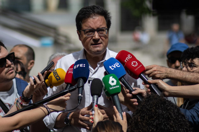 El secretario general del PSOE de Madrid y ministro para la Transformación Digital y de la Función Pública, Óscar López,.