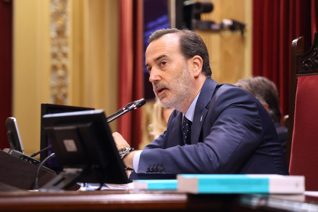El presidente del Parlament balear, Gabriel Le Senne, durante un pleno.