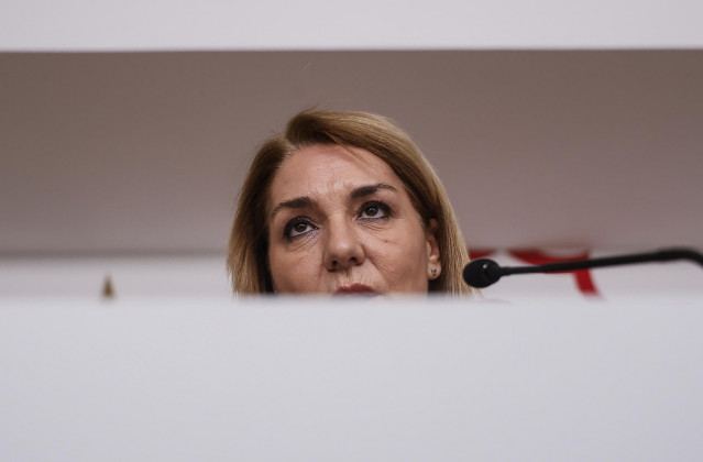 Archivo - La vicepresidenta del Consell y consellera de Servicios Sociales, Igualdad y Vivienda, Susana Camarero, durante una rueda de prensa