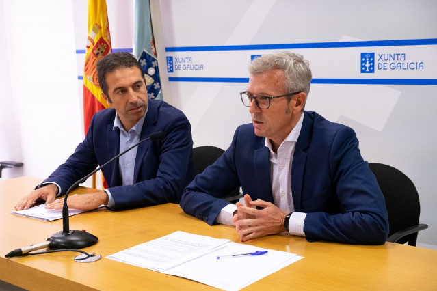 Archivo - Alfonso Rueda y Alfonso Villares
