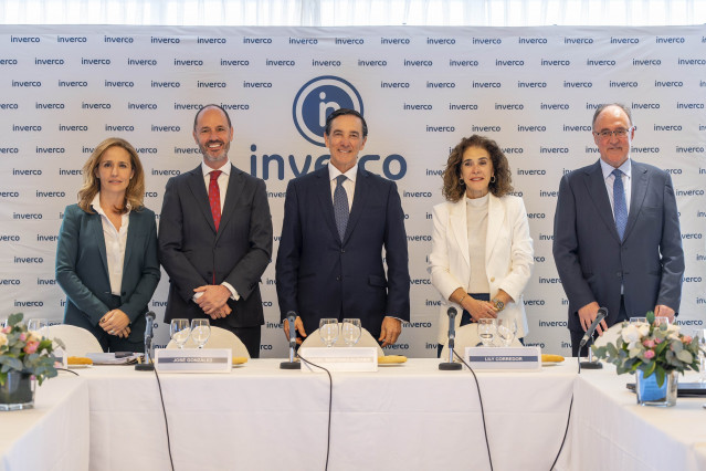 Archivo - Plana mayor de Inverco encabezada por su presidente, Ángel Aldama, en el Hotel Intercontinental (Madrid) España, a 18 de febrero de 2025.