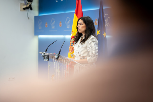 La portavoz de VOX en el Congreso, Pepa Millán, durante una rueda de prensa en el Congreso de los Diputados