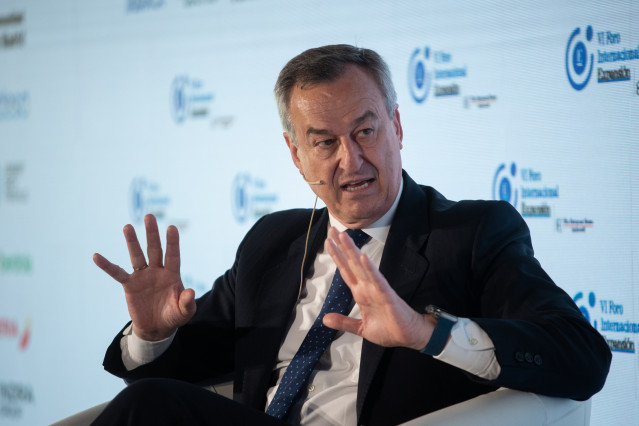 El CEO del Banco Sabadell, César González-Bueno, durante la primera jornada del VI Foro Internacional Expansión, en el Parador de Alcalá de Henares, a 21 de mayo de 2025, en Alcalá de Henares, Madrid (España). El foro, organizado por el diario económico,