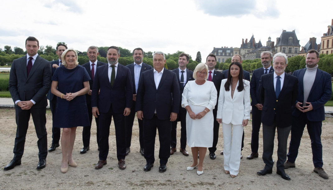 El líder de Vox, Santiago Abascal, con otros líder internacionales antes de la reunión de Patriots