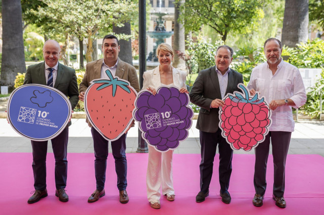 Presentación del décimo Congreso Internacional de Frutos Rojos en Huelva.