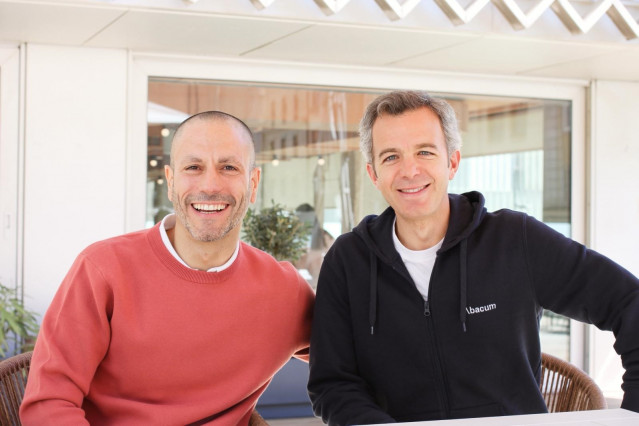 Abacum, la empresa de software de planificación empresarial fundada por Julio Martínez y Jorge Lluch.