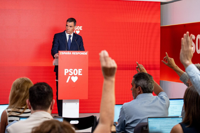 El presidente del Gobierno y Secretario General del PSOE, Pedro Sánchez, durante una rueda de prensa, en la sede del PSOE en Ferraz, a 12 de junio de 2025, en Madrid (España).
