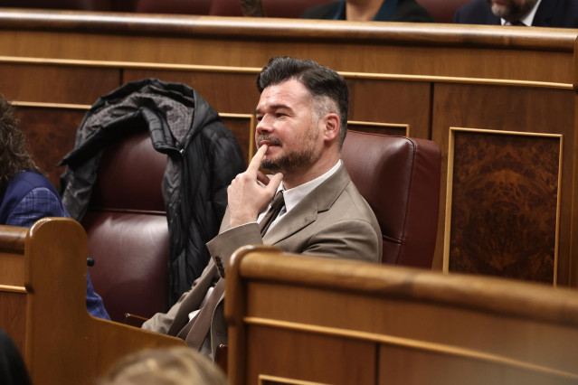 Archivo - El portavoz de ERC en el Congreso, Gabriel Rufián