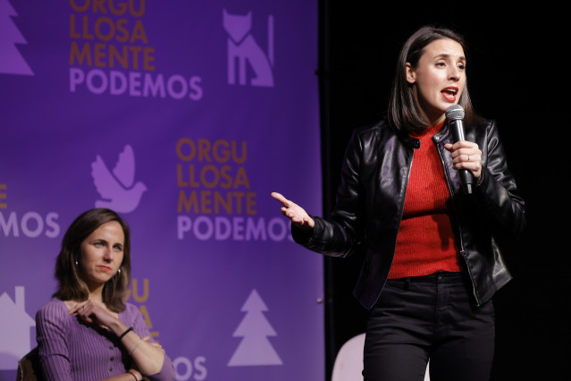 Archivo - La eurodiputada de Podemos, Irene Montero, interviene en un acto de Podemos, en el espacio social y cultural Nau Bostik, a 9 de abril de 2025, en Barcelona, Cataluña (España).